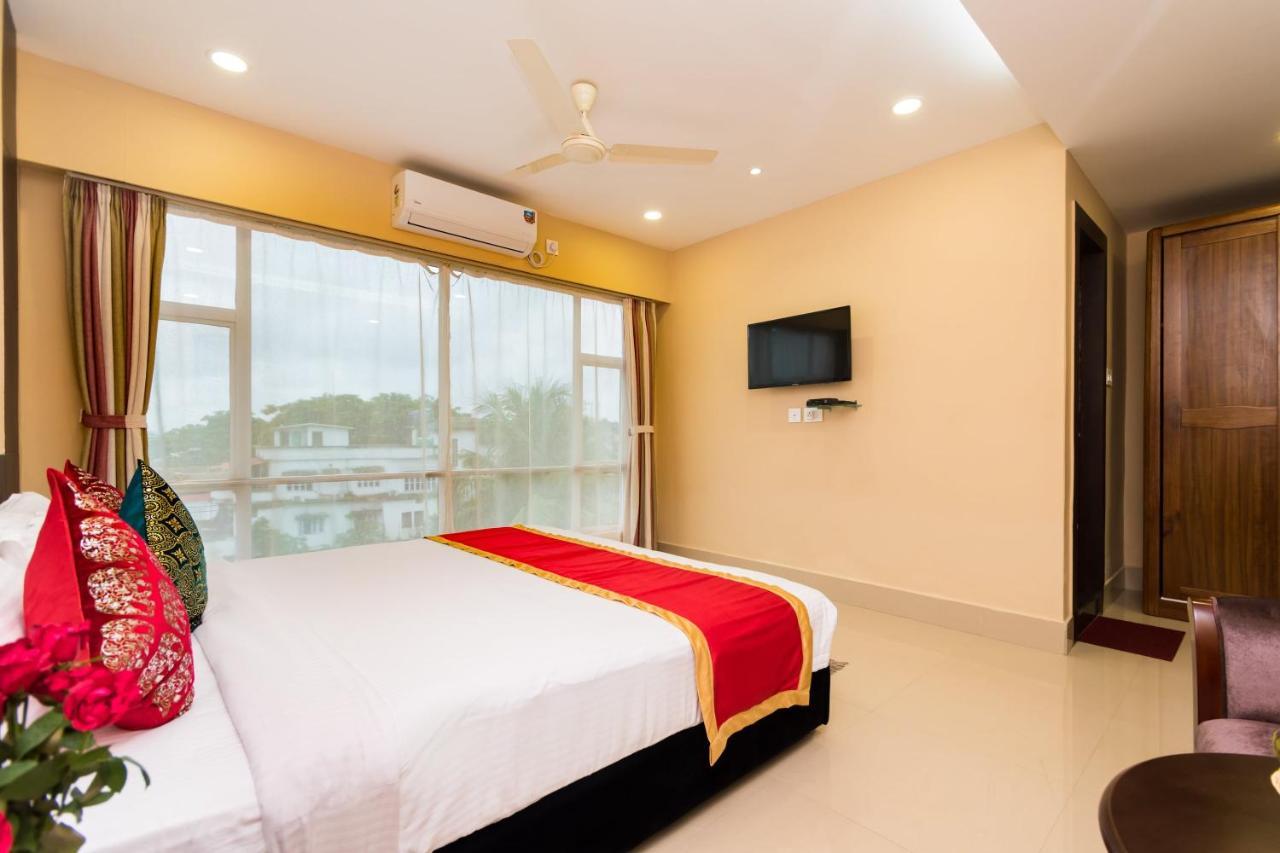 Oyo 9202 Hotel Central Courtyard 실리구리 외부 사진