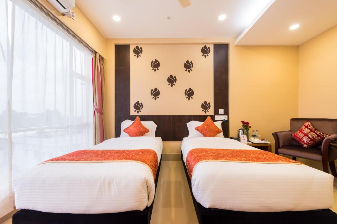 Oyo 9202 Hotel Central Courtyard 실리구리 외부 사진
