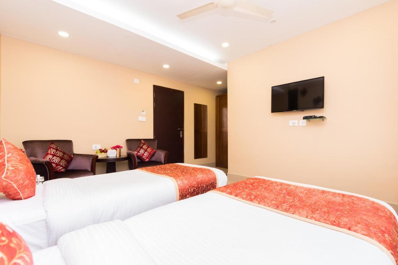 Oyo 9202 Hotel Central Courtyard 실리구리 외부 사진